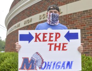 Mohigan mascot rally at Morgantown High